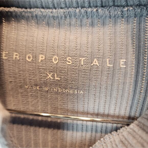 Aeropostale Blue Crop Top Long Sleeve T-Shirt Size XL - Picture 6 of 6